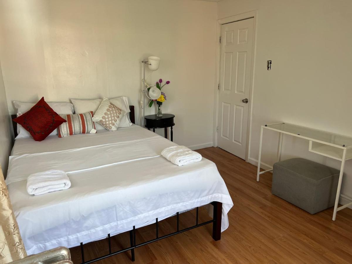 Affordable Room In Queens New York Buitenkant foto